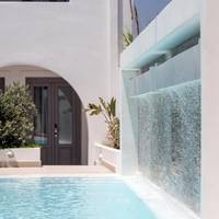 Hotel Strogili 