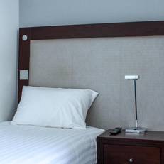 Heathrow Lodge 