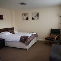 Tadross Hotel 