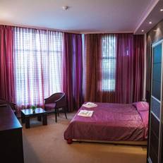 Hotel Ezeroto 