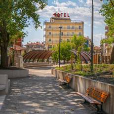 Anesis Hotel 