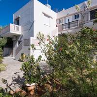Niki's House 