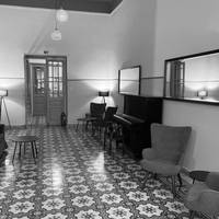 Tinion Hotel 