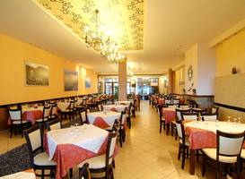 Hotel Lefas 