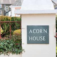 Acorn House 