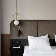 Sand Hotel 