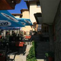 Hotel Moni 