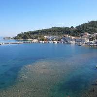 Dionyssos 