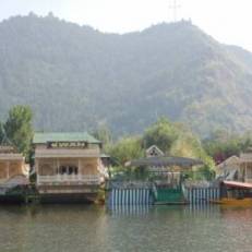 Swan Group of Houseboats, Golden Dal Lake 