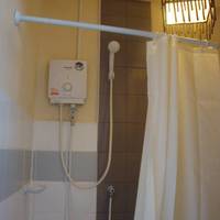 Kalare Night Bazaar Guest House 