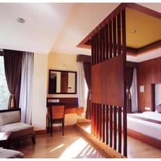 Suhim Portico Hotel & Resort 