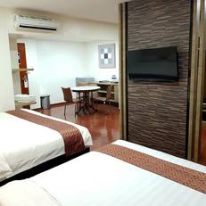 Seruni International Hotel 