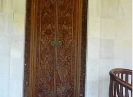 Bali Lege Beach Bungalows 