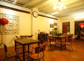 Luang Poj Boutique Hostel 