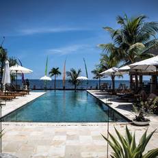 Kelapa Lovina Beach Villa 