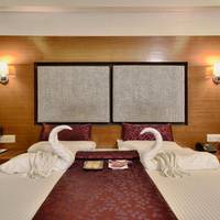 Hotel Platinum Residency
