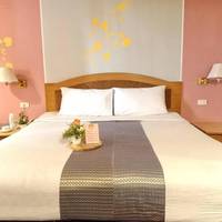 Sing Golden Place Hotel 