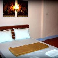 D's Corner & Guesthouse 