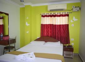 Golden Sun Guest House 