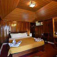 Bluewater Beach Resort 
