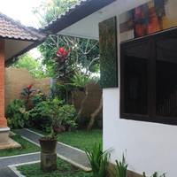 Santana Bali Home stay