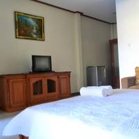 Puri Anom Guest House 