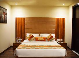 Avaas Lifestyle Hotel 