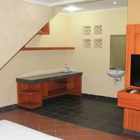 Village Indah Villas 