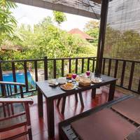 Tropical Bali Hotel 