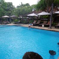 Tirta Sari Bungalow 