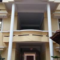 Black Beach Resort 