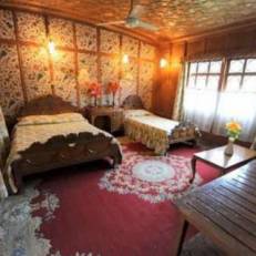 Zaffer Houseboats 