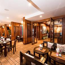 Pukha Nanfa Hotel 