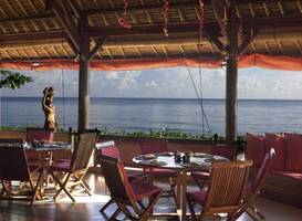 Gaia-Oasis Pantai 