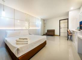The Legacy Hotel 