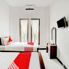 Hotel Warta Dua 