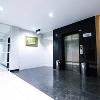 iShine Hotel 
