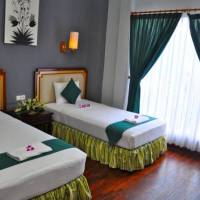 Ghotic Hotel 