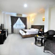 Gaja Hotel 