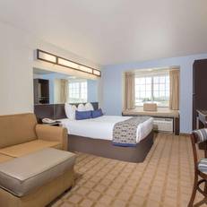 Microtel Inn & Suites by Wyndham Klamath Falls 