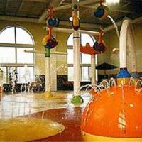 Fairview Beachfront Inn & Waterpark 