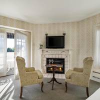 Gosby House Inn, A Four Sisters Inn 
