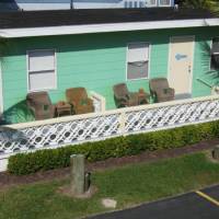 The Holiday Court Villas and Suites 