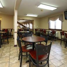 New Victorian Inn & Suites Kearney 