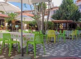 Plaza Pelicanos Grand Beach Resort 