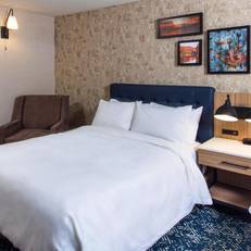 GrandStay Hotel & Suites Appleton 