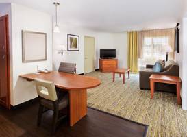 Candlewood Suites Eastchase Park 