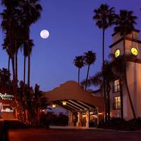 Radisson Suites Hotel Buena Park 