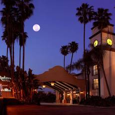 Radisson Suites Hotel Buena Park 
