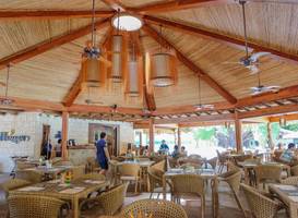 Maribago Bluewater Beach Resort 